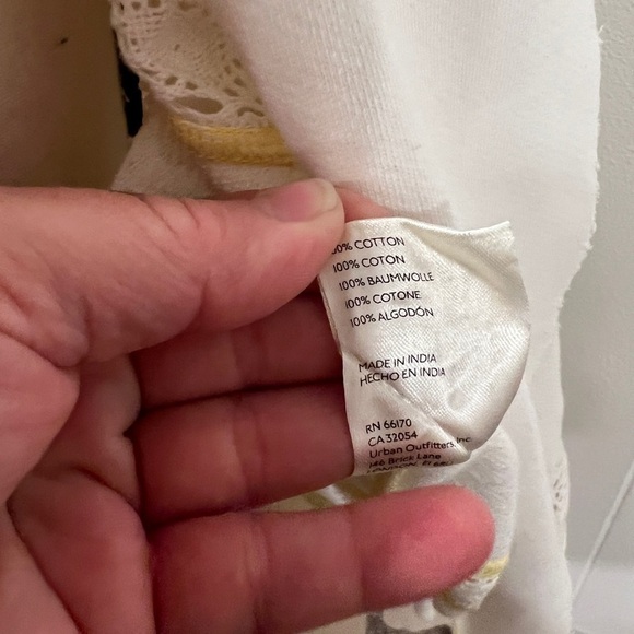 We The Free Lost Cause Cardigan ivory with open front and tie -up closure - Picture 10 of 14